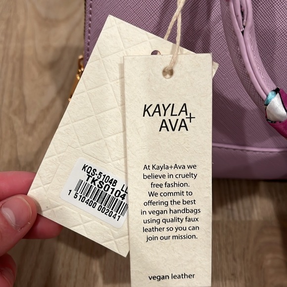 Kayla+Ava Lavender Purse - Vegan Leather - Picture 3 of 5